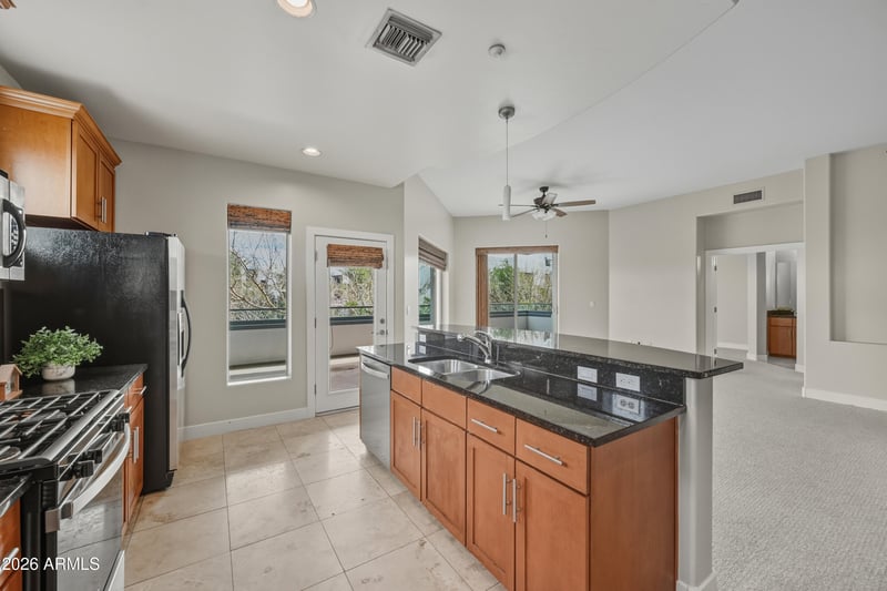 945 E Playa Del Norte Dr #2006, Tempe, AZ 85288