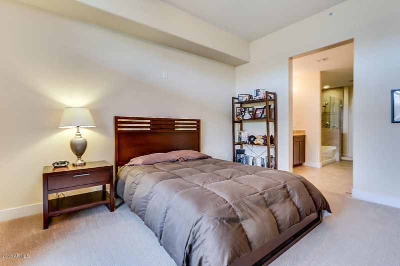 945 E Playa Del Norte Dr #5027, Tempe, AZ 85288