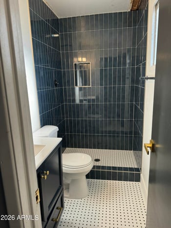 945 Lilac Dr, Tempe, AZ 85288