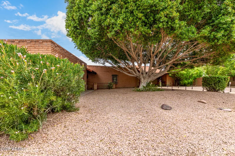 945 Miller St, Mesa, AZ 85203