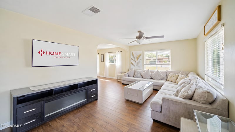 945 Missouri Ave, Phoenix, AZ 85014