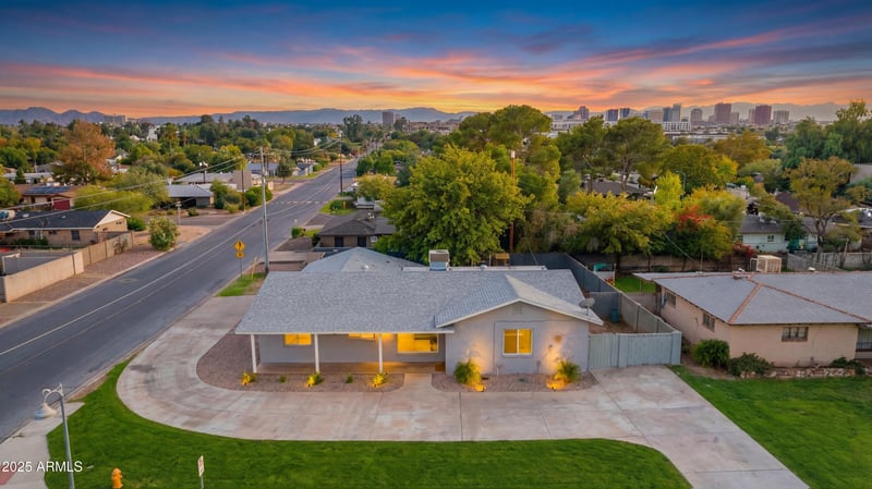 945 Missouri Ave, Phoenix, AZ 85014