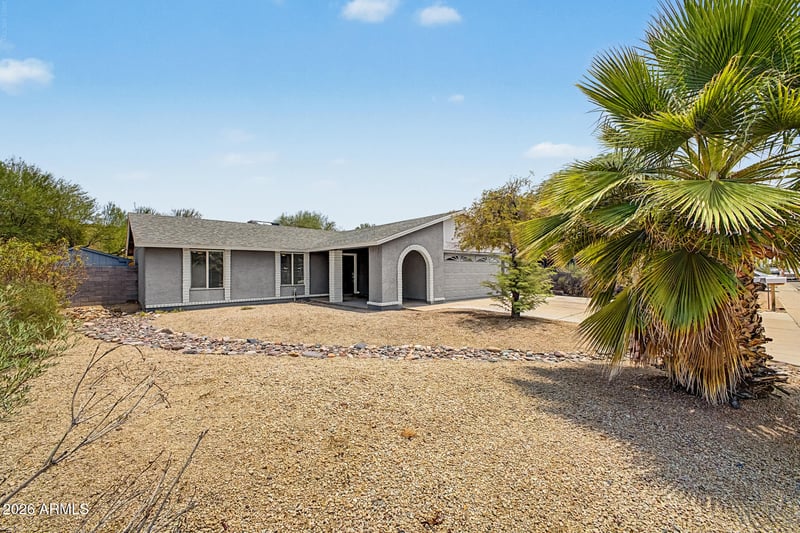 945 Central Dr, Chandler, AZ 85224