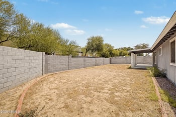 945 Central Dr, Chandler, AZ 85224