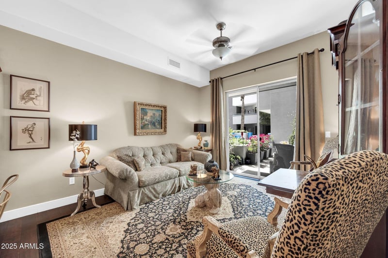 945 Playa Del Norte Dr #1003, Tempe, AZ 85288