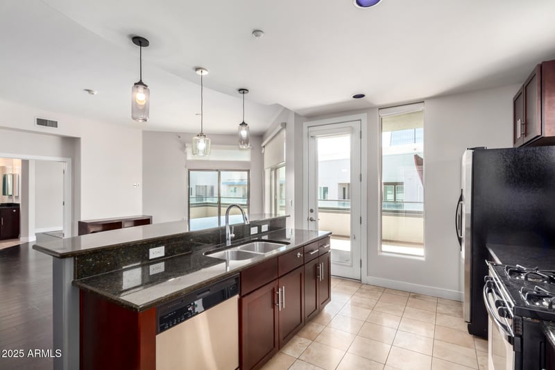 945 Playa Del Norte Dr #5023, Tempe, AZ 85288