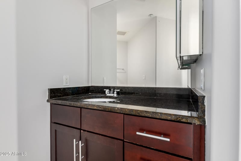 945 Playa Del Norte Dr #5023, Tempe, AZ 85288