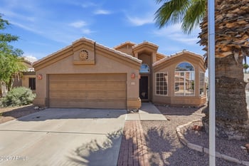 945 Sailfish Dr, Gilbert, AZ 85233