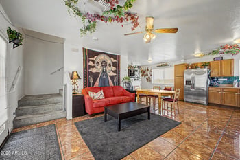 945 W Cocopah St, Phoenix, AZ 85007