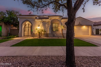 945 W Elm St, Litchfield Park, AZ 85340
