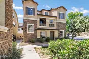 945 Wendy Way, Gilbert, AZ 85233