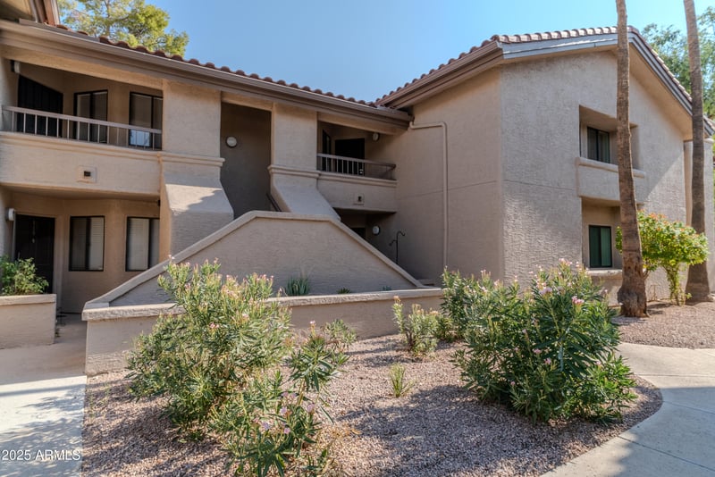 9450 94th Pl #214, Scottsdale, AZ 85258