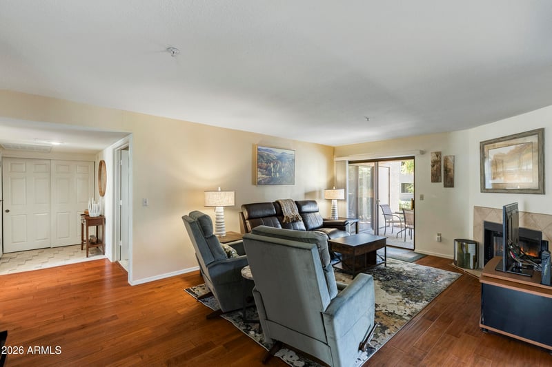 9450 95th St #107, Scottsdale, AZ 85258