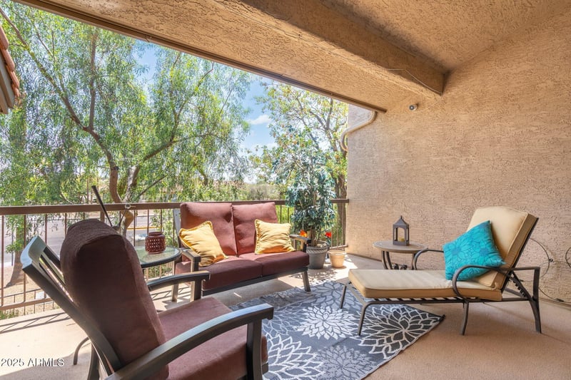 9450 95th St #220, Scottsdale, AZ 85258