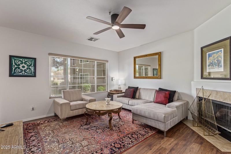 9450 Becker Ln #1046, Scottsdale, AZ 85260
