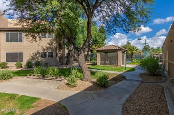 9450 Becker Ln #1068, Scottsdale, AZ 85260