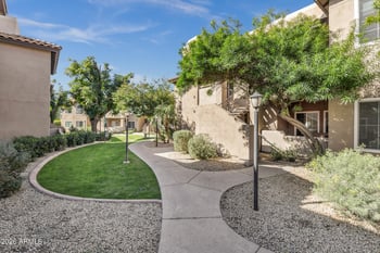 9450 Becker Ln #1070, Scottsdale, AZ 85260