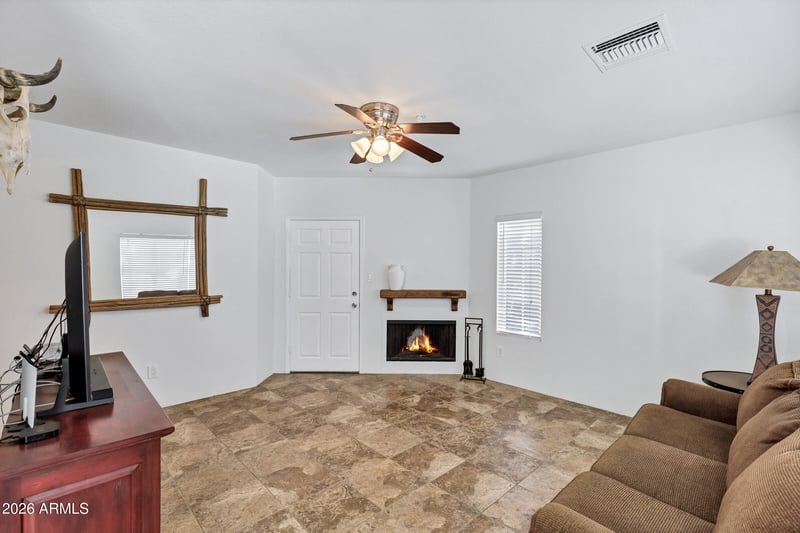 9450 Becker Ln #1070, Scottsdale, AZ 85260