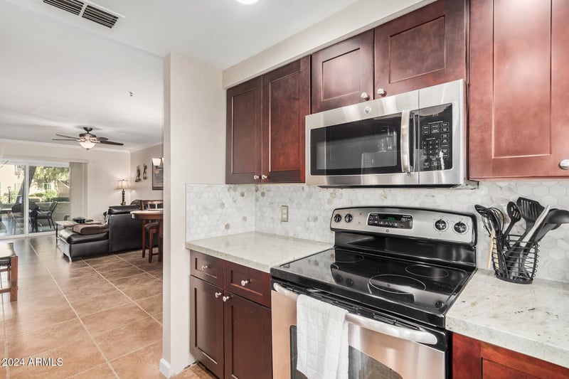 9450 Becker Ln #1094, Scottsdale, AZ 85260