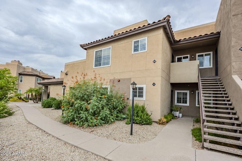 9450 Becker Ln #2023, Scottsdale, AZ 85260