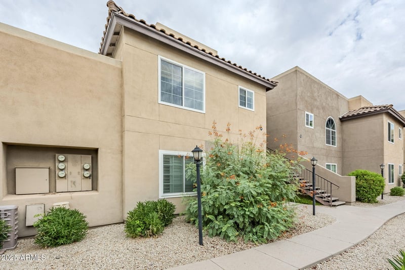 9450 Becker Ln #2023, Scottsdale, AZ 85260