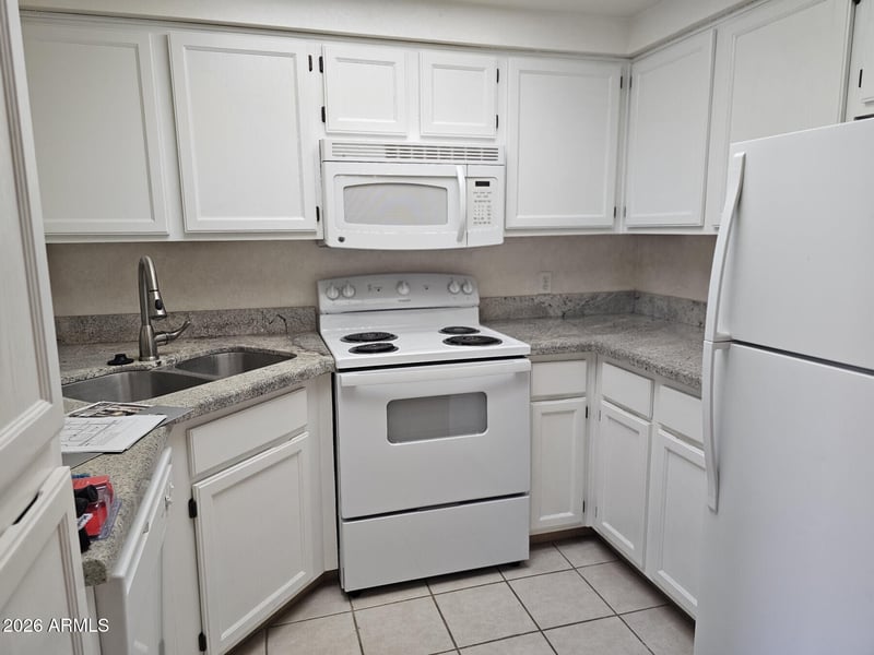 9450 Becker Ln #2068, Scottsdale, AZ 85260