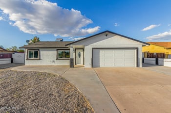 9450 Mission Ln, Peoria, AZ 85345