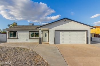 9450 Mission Ln, Peoria, AZ 85345