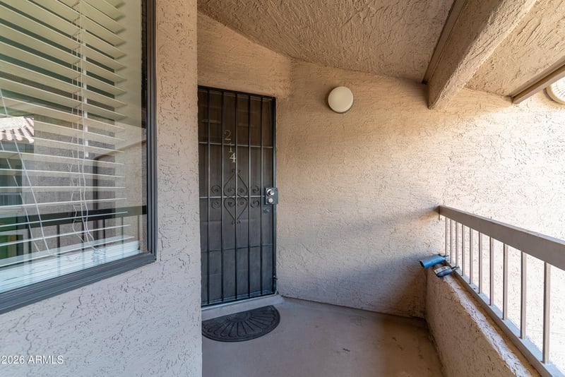 9450 94th Pl #214, Scottsdale, AZ 85258