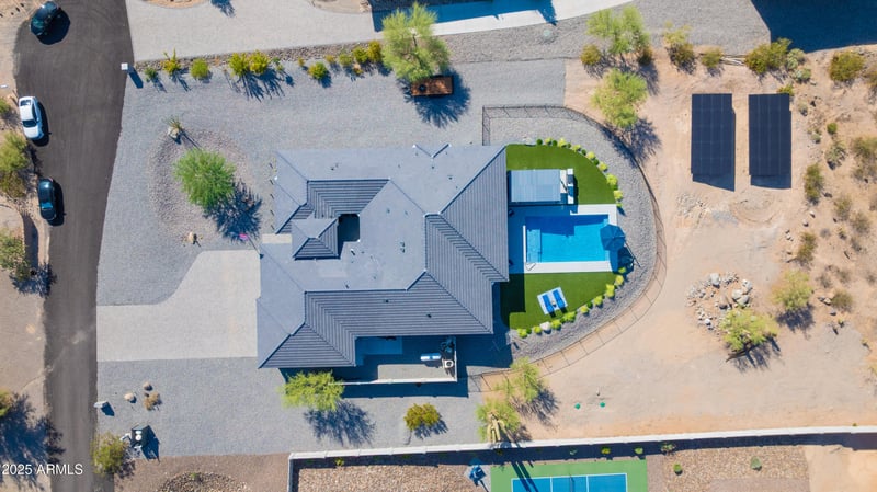 9450 Remuda Dr, Peoria, AZ 85383