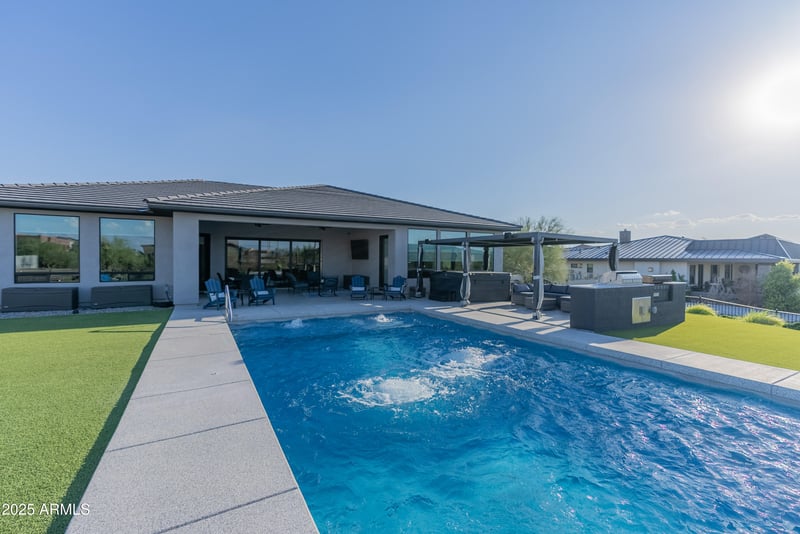 9450 Remuda Dr, Peoria, AZ 85383