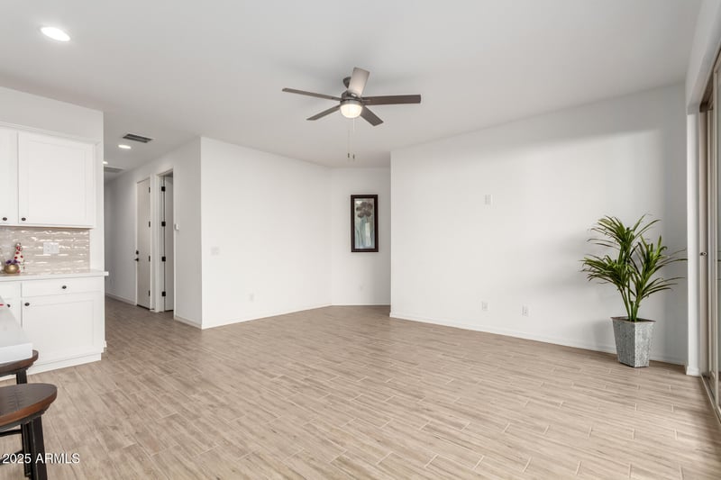 9450 Sector Dr, Mesa, AZ 85212