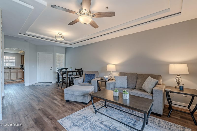9451 Becker Ln #2004, Scottsdale, AZ 85260