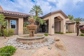 9451 Becker Ln #2004, Scottsdale, AZ 85260