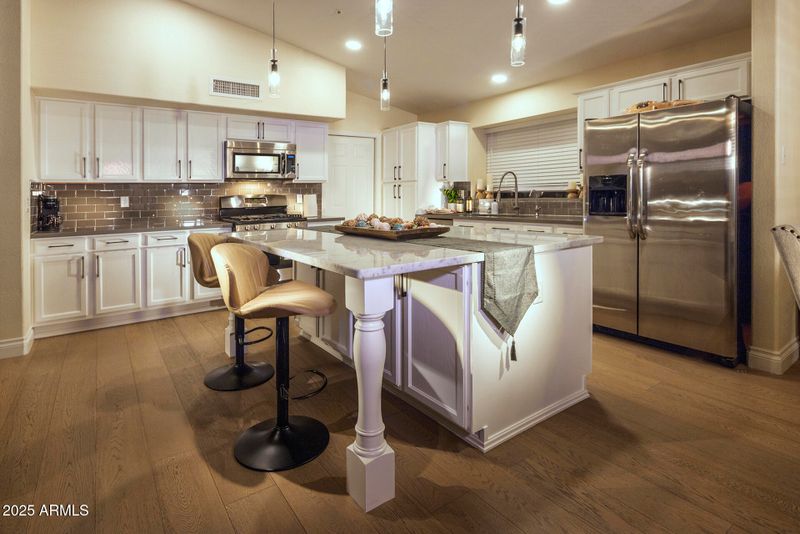 9455 E Voltaire Dr, Scottsdale, AZ 85260