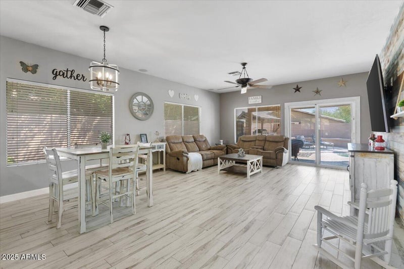 9457 Albert Ln, Peoria, AZ 85382