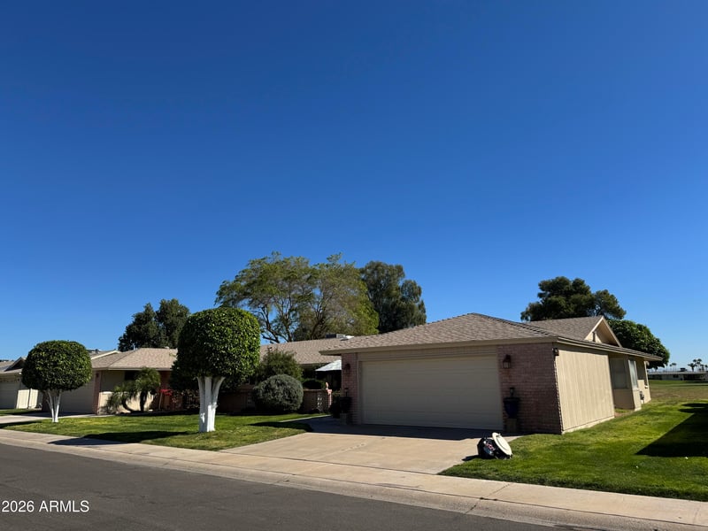 9457 110th Ave, Sun City, AZ 85351