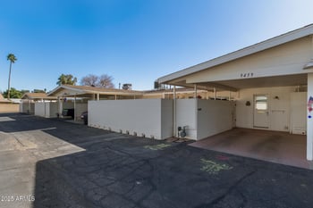 9459 111th Ave, Sun City, AZ 85351
