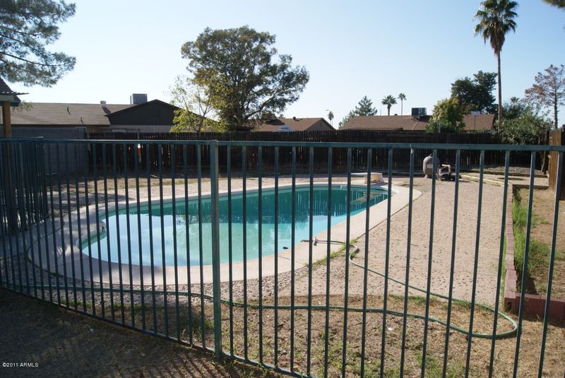 9459 N 64th Dr, Glendale, AZ 85302