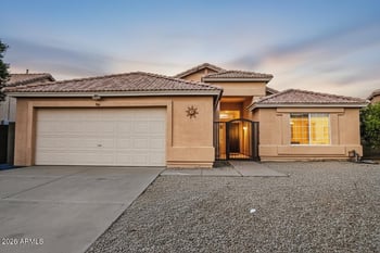 946 14th Ave, Apache Junction, AZ 85120