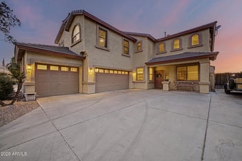 946 Gascon Rd, San Tan Valley, AZ 85143