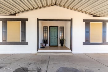 9460 Escondido Ave, Mesa, AZ 85208