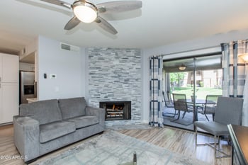 9460 Mission Ln #122, Scottsdale, AZ 85258