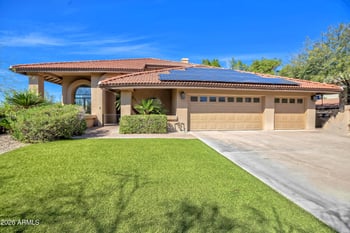 947 Beck Ln, Phoenix, AZ 85022