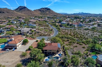 947 Beck Ln, Phoenix, AZ 85022