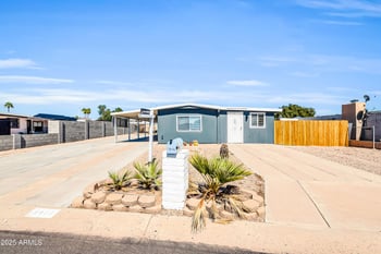 9472 Escondido Ave, Mesa, AZ 85208