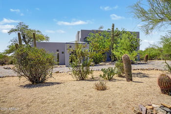9474 Sands Dr, Scottsdale, AZ 85255