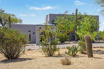 9474 Sands Dr, Scottsdale, AZ 85255