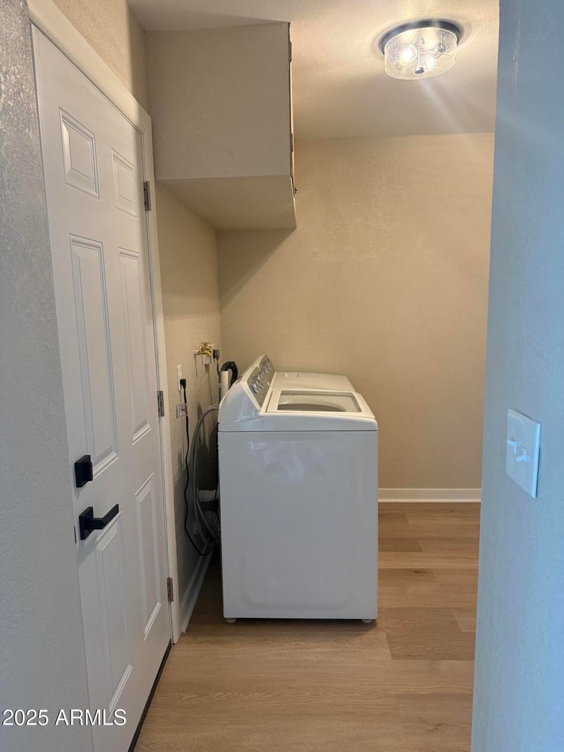 9477 111th Ave, Sun City, AZ 85351