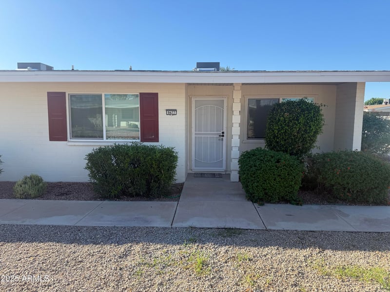 9477 111th Ave, Sun City, AZ 85351
